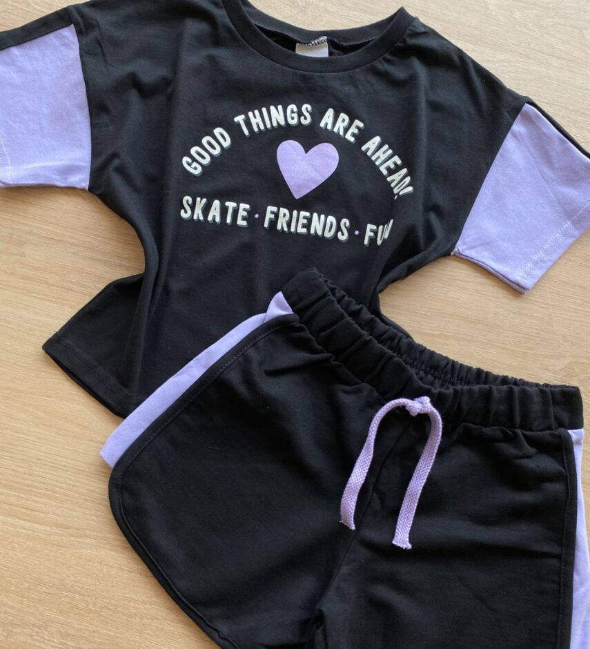 fernandaramoskids com br Conjunto Infantil Feminino Cropped e Short Preto Detalhe em Lilás1