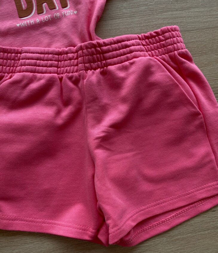 fernandaramoskids com br Conjunto Infantil Feminino Cropped e Short Rosa2