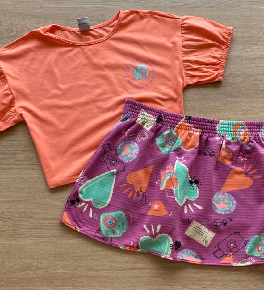 Conjunto Infantil Feminino Cropped Laranja e Short Saia Estampado Fernanda Ramos Kids
