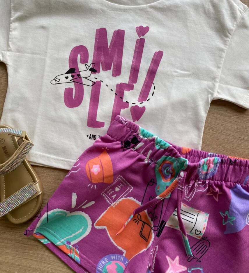 fernandaramoskids com br Conjunto Infantil Feminino Cropped Smile e Short Lilás Estampado1