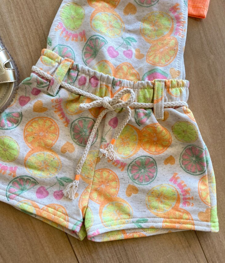 fernandaramoskids com br Conjunto Infantil Feminino Jardineira Frutinhas e Top Laranja Neon2