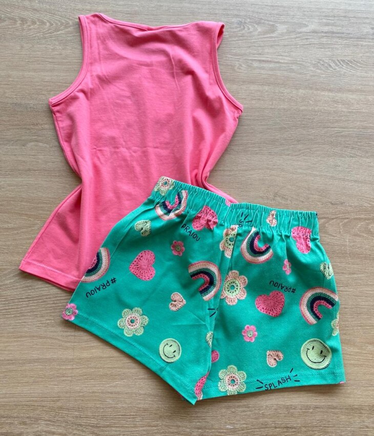 fernandaramoskids com br Conjunto Infantil Feminino Regata Rosa e Short Estampado Verde2