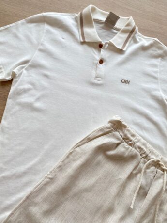 fernandaramoskids com br Conjunto Infantil Masculino Camisa Polo Off White e Bermuda Cru1