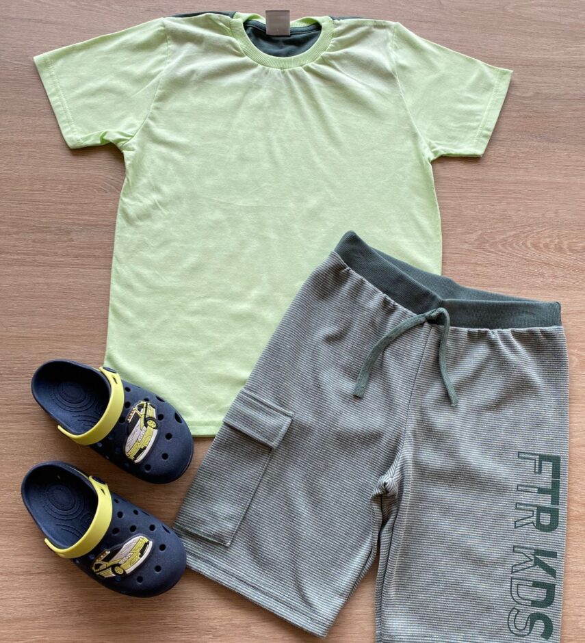 Conjunto Infantil Masculino Camiseta Genuine e Bermuda Listrada Fernanda Ramos Kids