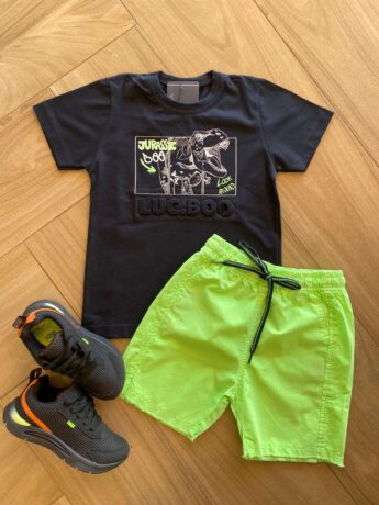 fernandaramoskids com br Conjunto Infantil Masculino Camiseta Preta e Bermuda Verde Neon1