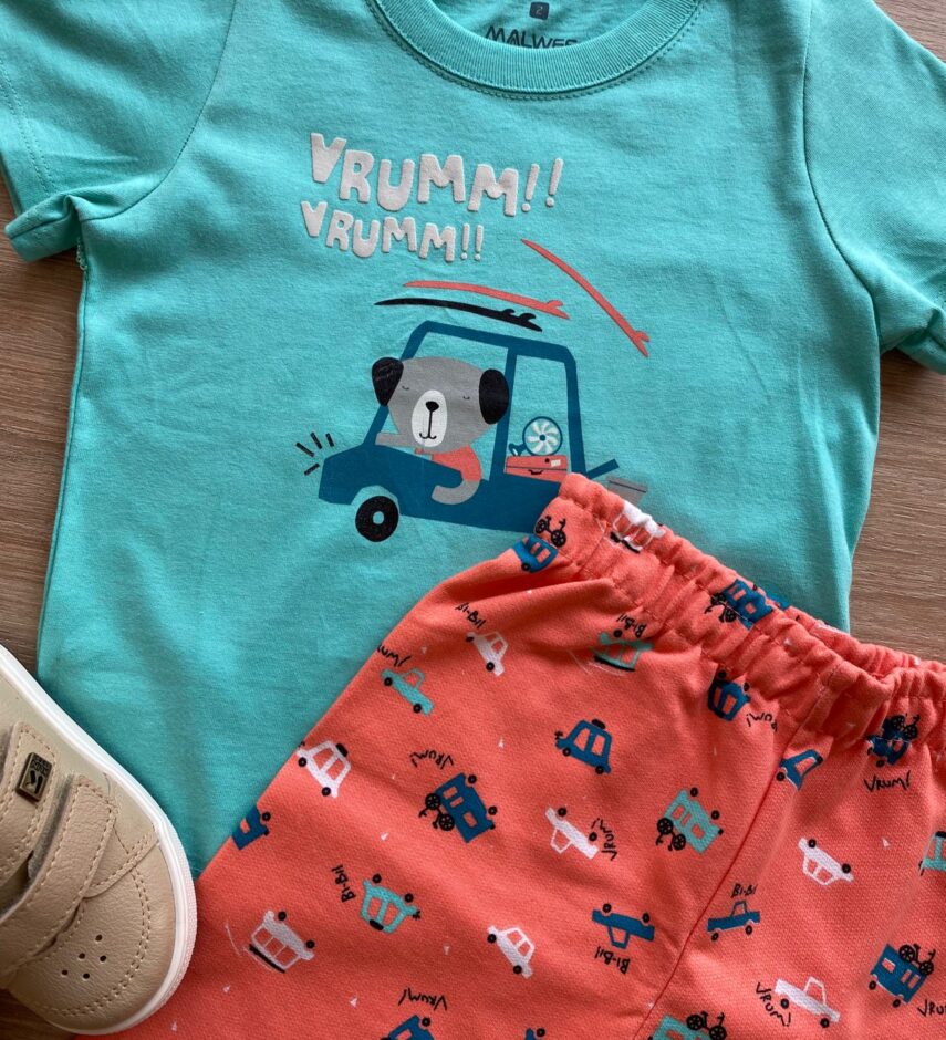 fernandaramoskids com br Conjunto Infantil Masculino Camiseta Vrumm e Bermuda Estampada1