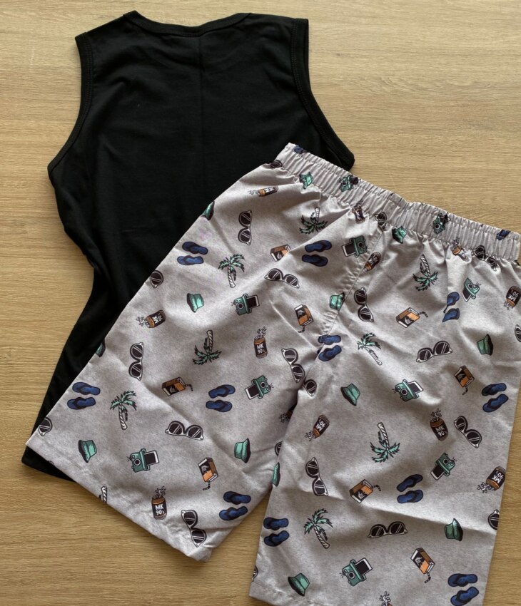 fernandaramoskids com br Conjunto Infantil Masculino Regata Hawaii e Bermuda Estampada2