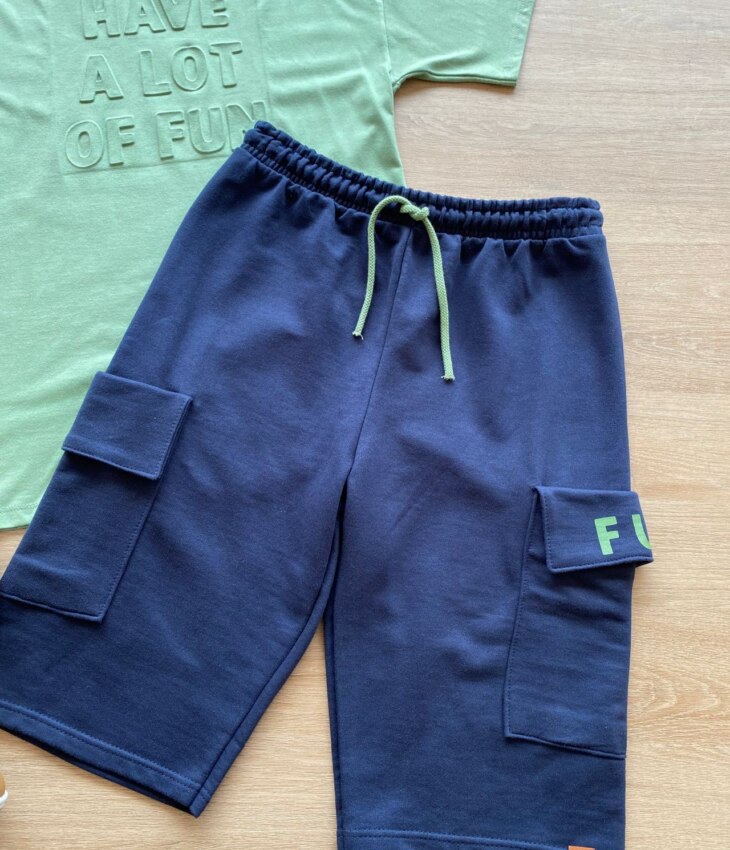 fernandaramoskids com br Conjunto Masculino Infantil Camiseta Verde e Bermuda Azul Marinho2
