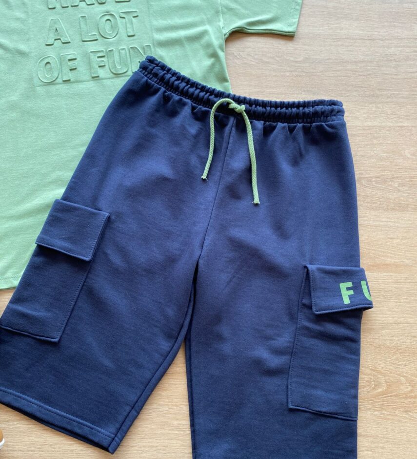 fernandaramoskids com br Conjunto Masculino Infantil Camiseta Verde e Bermuda Azul Marinho2