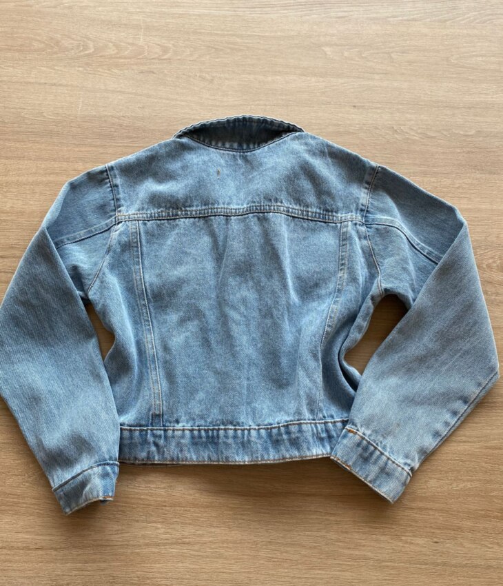fernandaramoskids com br Jaqueta Infantil Feminina Jeans com Detalhe em Destroyed2
