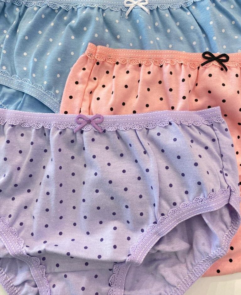 fernandaramoskids com br Kit 3 Calcinhas Infantil Feminina Poá em Algodão4