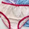fernandaramoskids com br Kit 3 Calcinhas Infantil Feminina Poá Lilás, Azul e Branca2