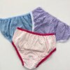 fernandaramoskids com br Kit 3 Calcinhas Infantil Feminina Poá Lilás, Azul e Branca4