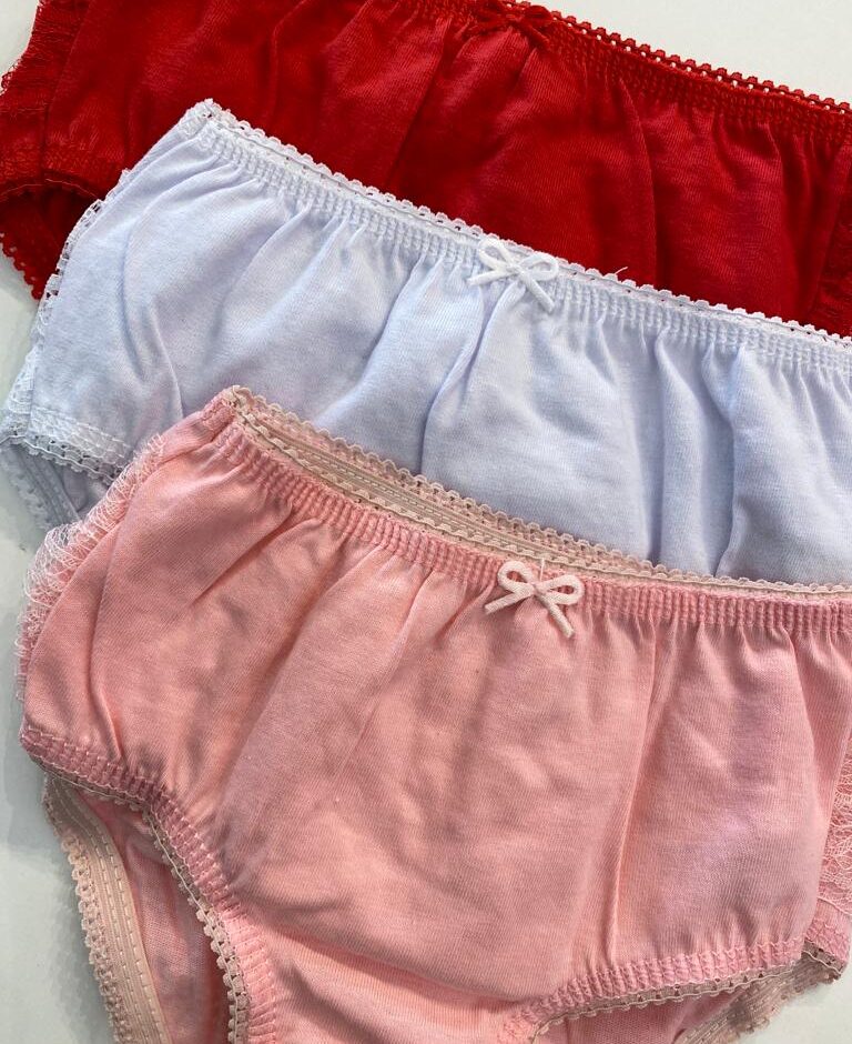 fernandaramoskids com br Kit Calcinha Infantil Feminina com Detalhe em Renda3