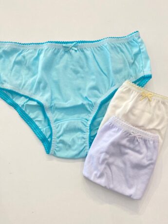 fernandaramoskids com br Kit Calcinha Infantil Feminina de Algodão Azul, Off White e Branca1