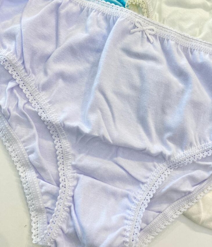 fernandaramoskids com br Kit Calcinha Infantil Feminina de Algodão Azul, Off White e Branca5
