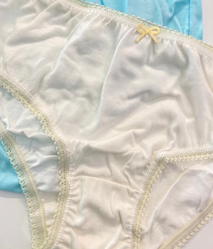 fernandaramoskids com br Kit Calcinha Infantil Feminina de Algodão Azul, Off White e Branca6