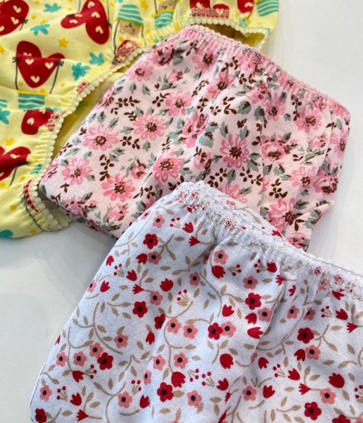 fernandaramoskids com br Kit Calcinha Infantil Feminina Estampada Branca, Amarela e Rosa1