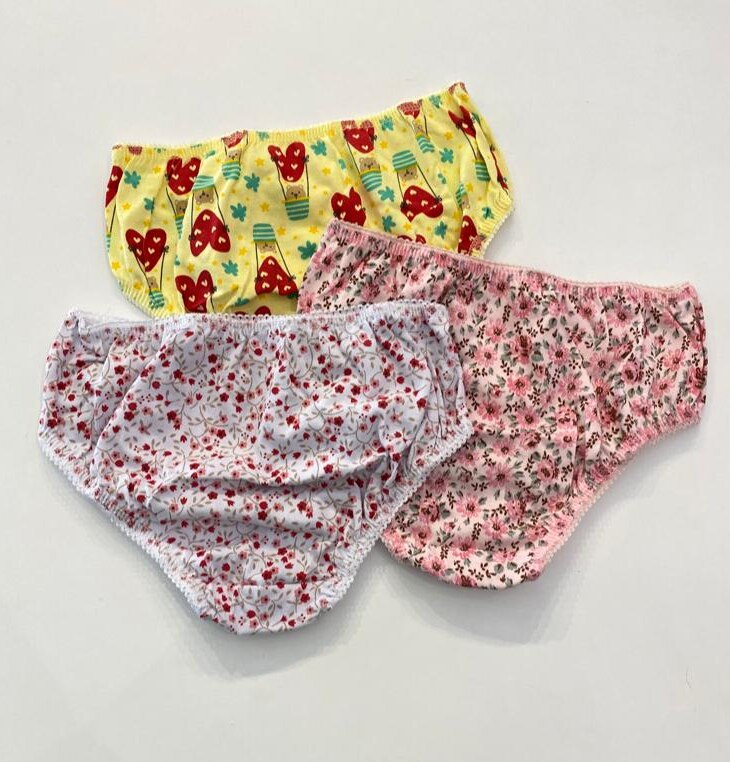 fernandaramoskids com br Kit Calcinha Infantil Feminina Estampada Branca, Amarela e Rosa6