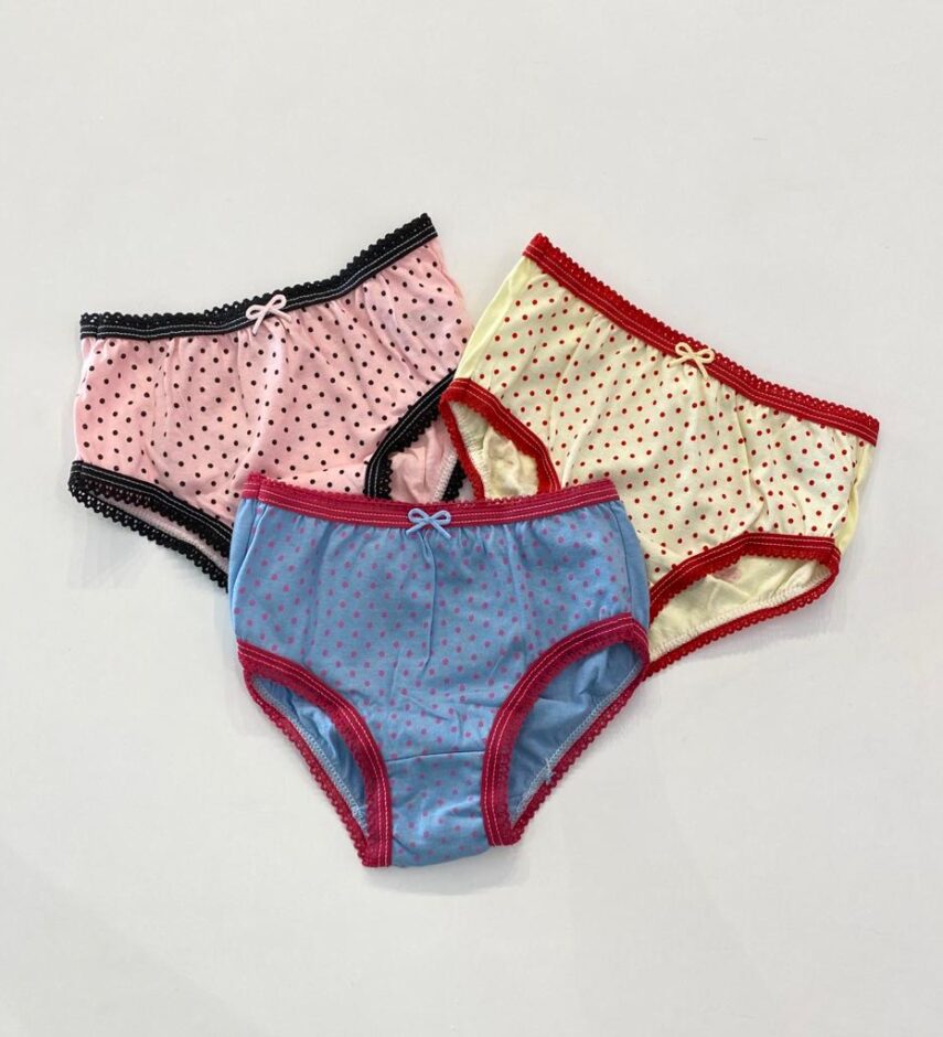 Kit Calcinha Infantil Feminina Estampada de Bolinhas Fernanda Ramos Kids