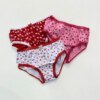 fernandaramoskids com br Kit Calcinha Infantil Feminina Estampada Moranguinhos1