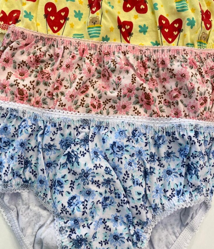 fernandaramoskids com br Kit Calcinha Infantil Feminina Estampada Rosa, Amarela e Branca5