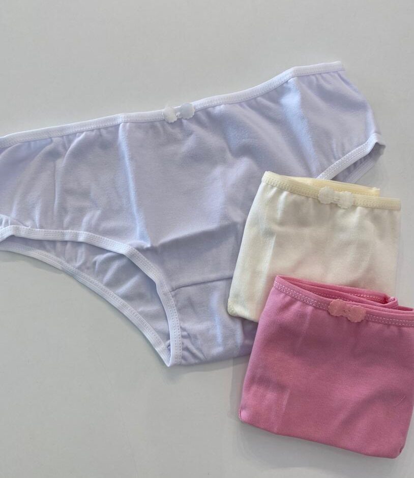 fernandaramoskids com br Kit com 3 Calcinhas Infantil Feminina Coloridas1