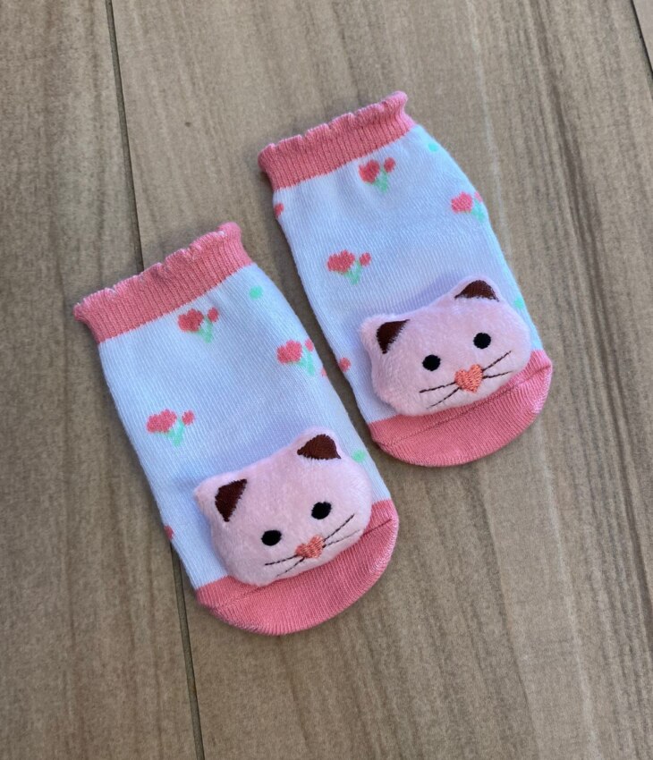 fernandaramoskids com br Meia Infantil Feminina Antiderrapante Branca com Gatinha Rosa2