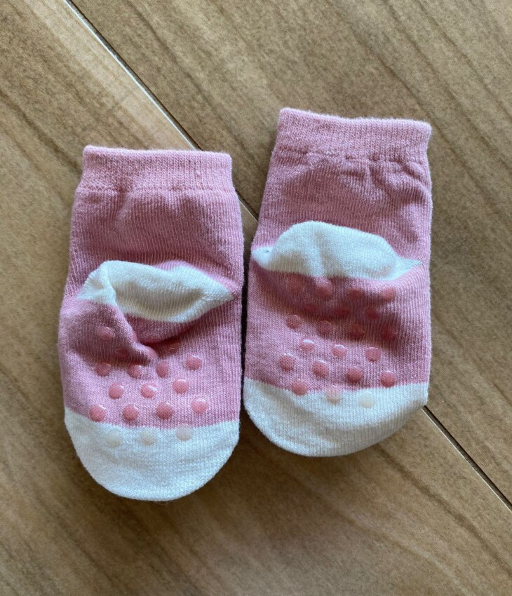 fernandaramoskids com br Meia Infantil Feminina Antiderrapante Rosé com Bichinho5