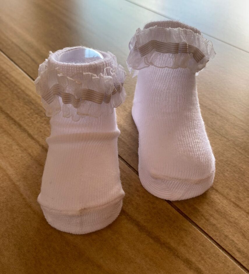 fernandaramoskids com br Meia Infantil Feminina Branca com Detalhe em Renda1