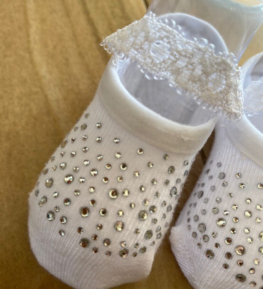fernandaramoskids com br Meia Infantil Feminina Sapatilha Branca com Strass1