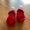 fernandaramoskids com br Meia Infantil Feminina Sapatilha Vermelha com Detalhe em Flor1