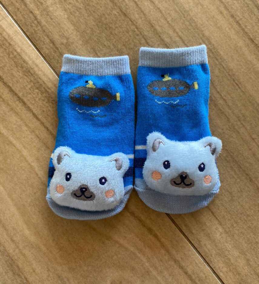 fernandaramoskids com br Meia Infantil Masculina Antiderrapante Azul com Gatinho3