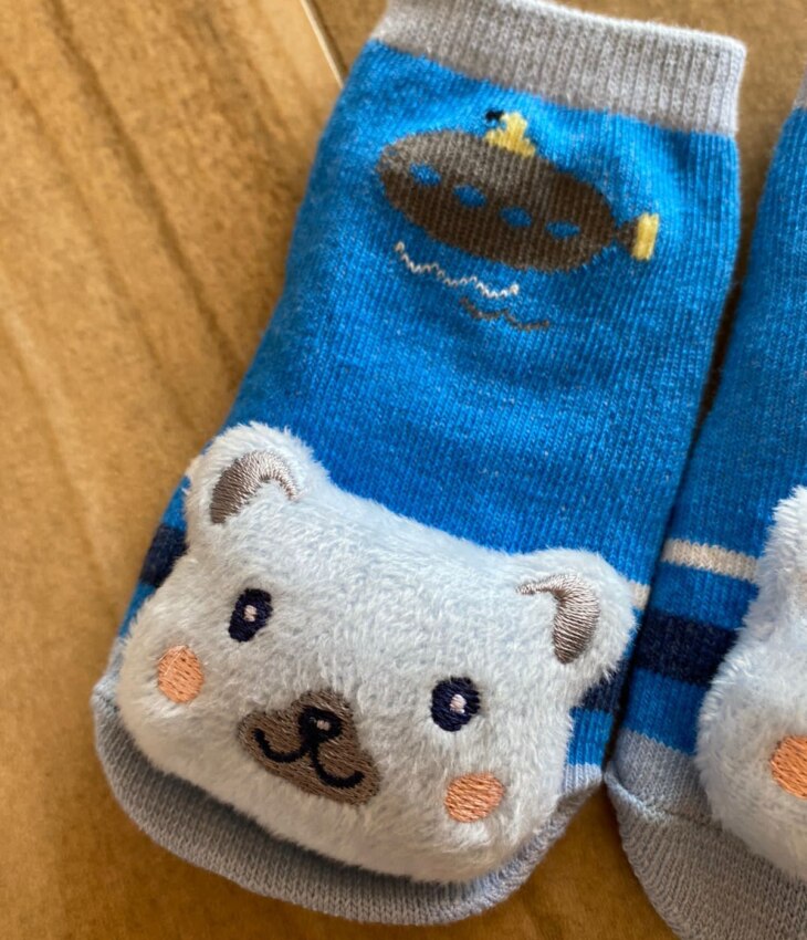 fernandaramoskids com br Meia Infantil Masculina Antiderrapante Azul com Gatinho4