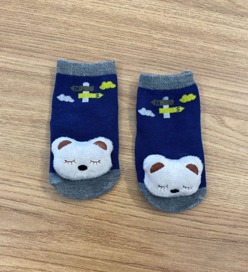 fernandaramoskids com br Meia Infantil Masculina Antiderrapante Azul Marinho com Bichinho4