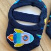 fernandaramoskids com br Meia Infantil Sapatilha Foguete Azul Marinho1