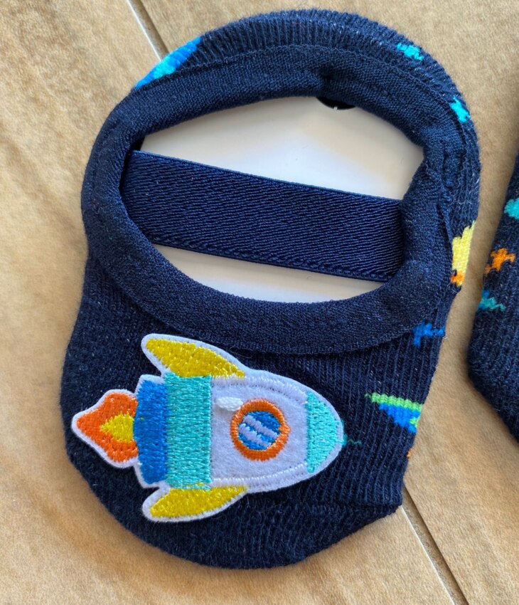 fernandaramoskids com br Meia Infantil Sapatilha Foguete Azul Marinho1