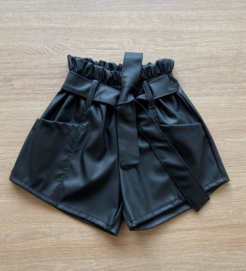 Short Infantil Feminino Couro Eco Preto com Amarração Fernanda Ramos Kids