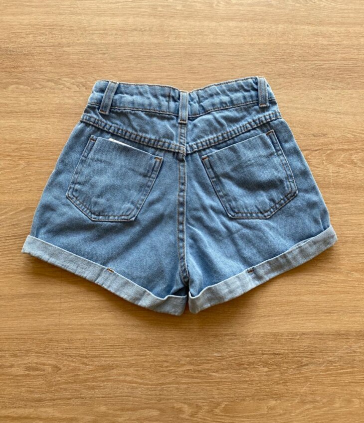 fernandaramoskids com br Short Infantil Feminino Jeans com Detalhe Bordado de Coração2