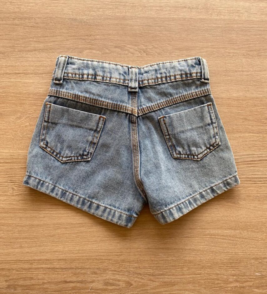 fernandaramoskids com br Short Infantil Feminino Jeans com Detalhe Bordado de Coração Rosa2