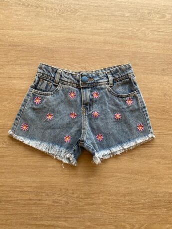 Short Infantil Feminino Jeans com Detalhe Bordado de Flor Fernanda Ramos Kids