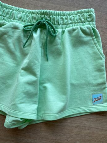 fernandaramoskids com br Short Infantil Feminino Juvenil com Bolsos Verde1