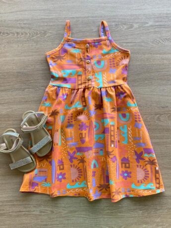 Vestido Infantil Feminino Evasê Estampado Fundo Laranja Fernanda Ramos Kids