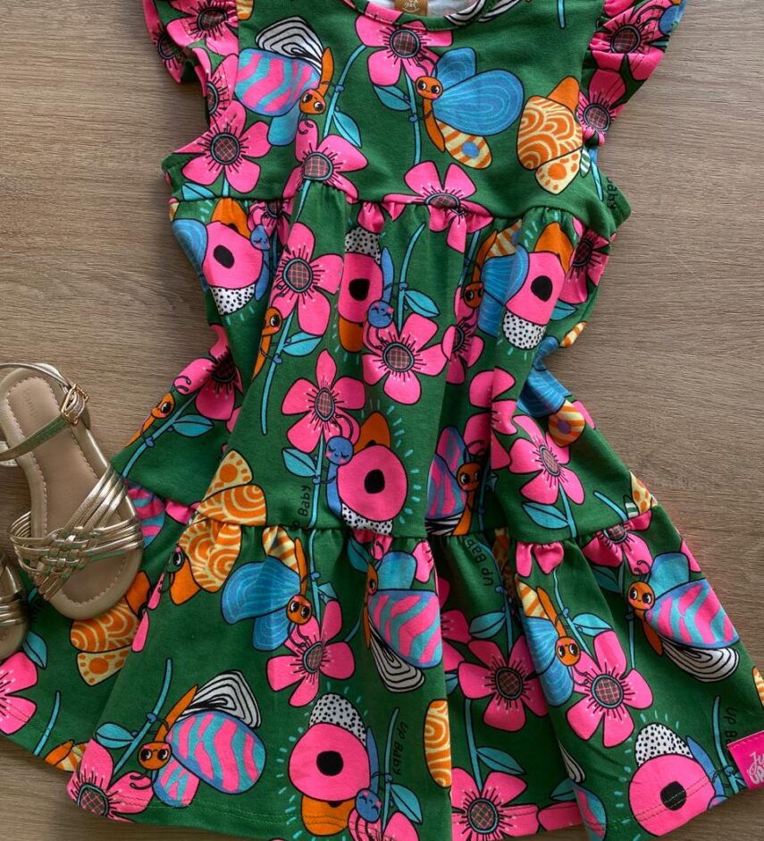 fernandaramosstore com br Vestido Infantil Feminino Manga Babado Estampado Fundo Verde2