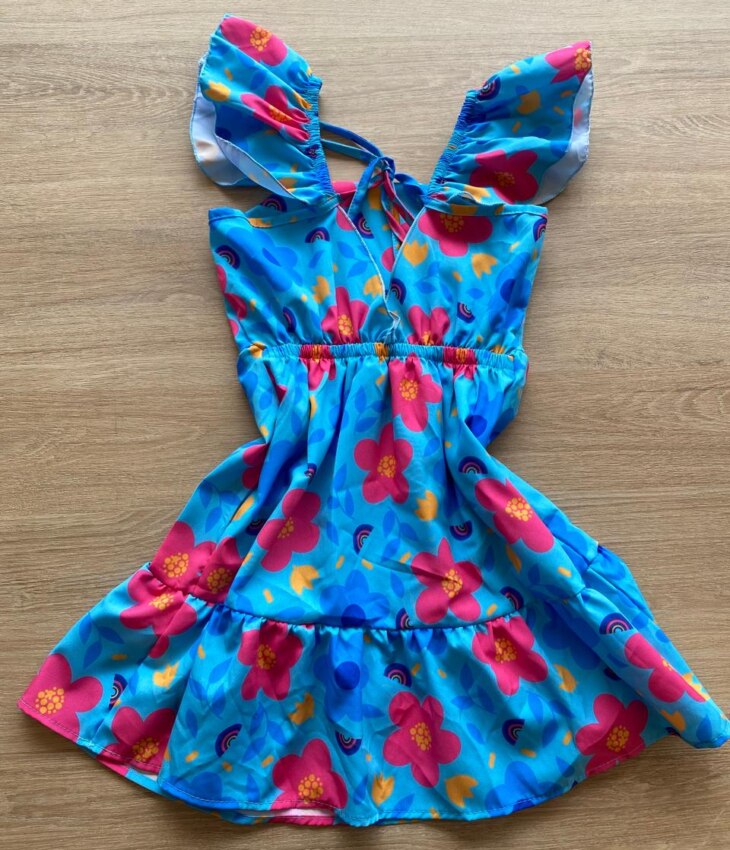 fernandaramoskids com br Vestido Infantil Feminino Manga com Babado Estampado Fundo Azul2