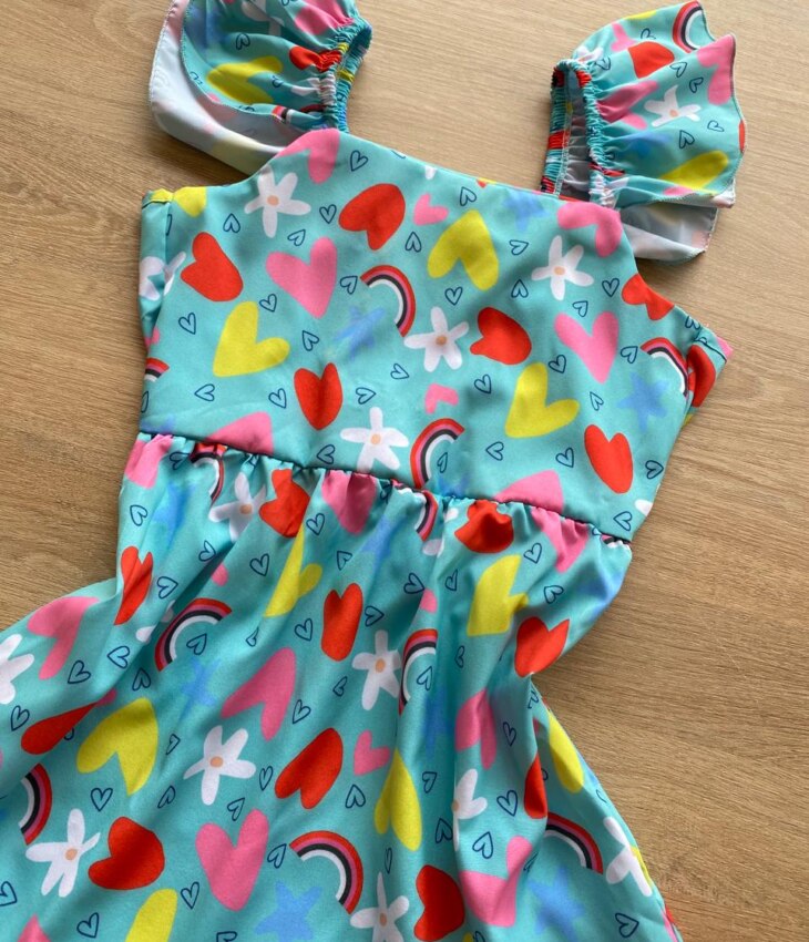 fernandaramoskids com br Vestido Infantil Feminino Manga com Babado Estampado Verde Água1