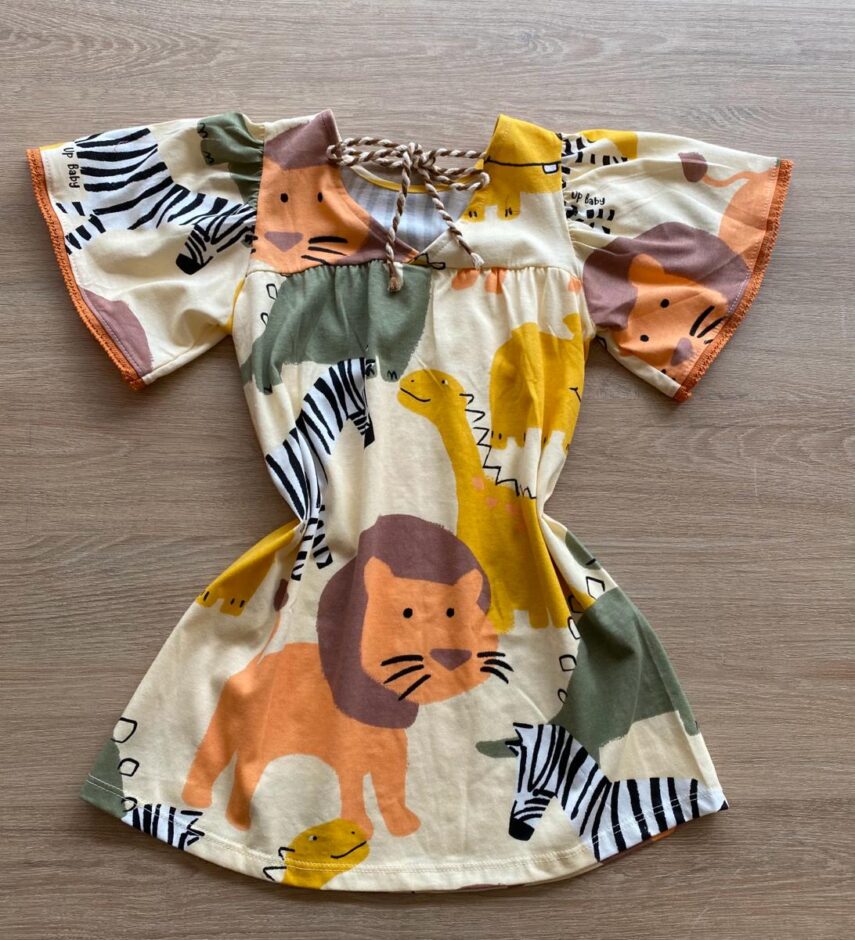 fernandaramoskids com br Vestido Infantil Feminino Manga Curta Ampla Estampado1