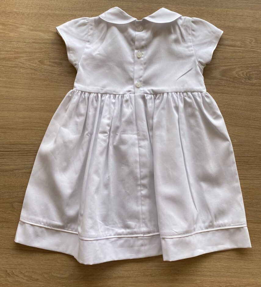 fernandaramoskids com br Vestido Infantil Feminino Manga Curta Branco com Detalhe de Pérolas2