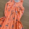 fernandaramoskids com br Vestido Infantil Feminino Regata Estampado Fundo Laranja Neon2