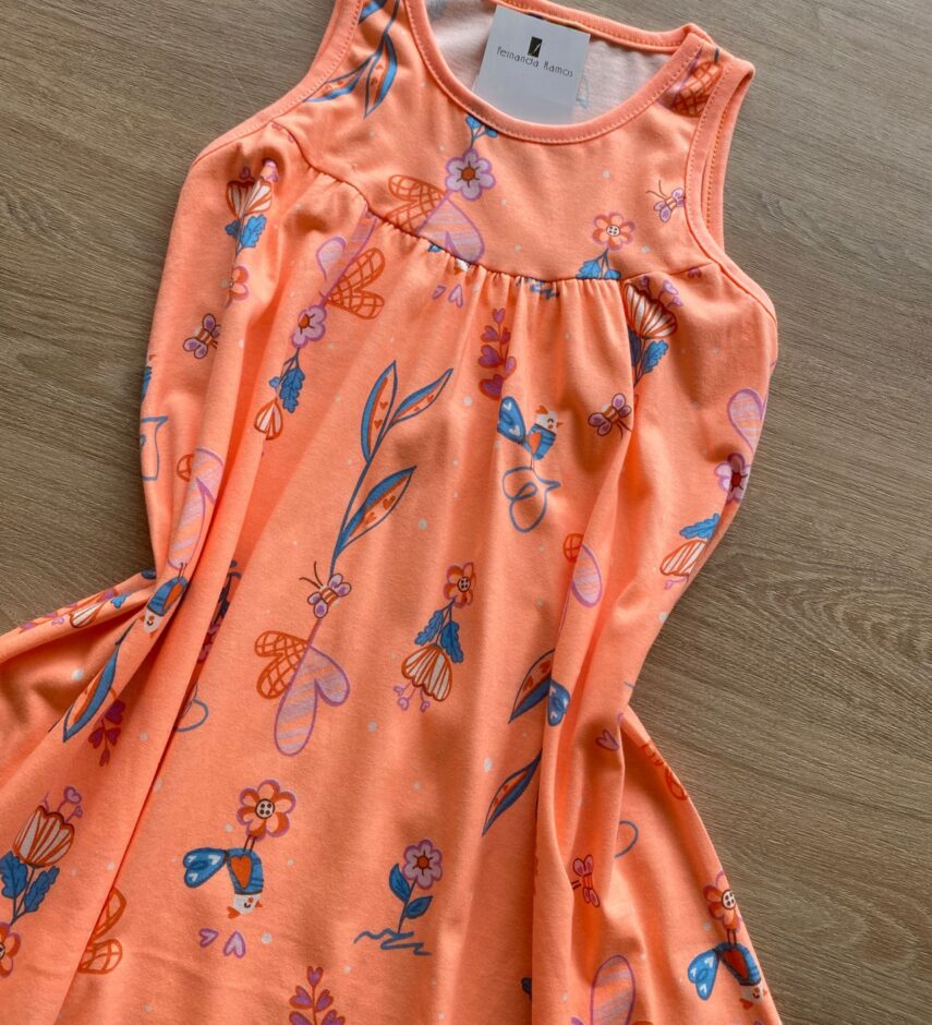 fernandaramoskids com br Vestido Infantil Feminino Regata Estampado Fundo Laranja Neon2